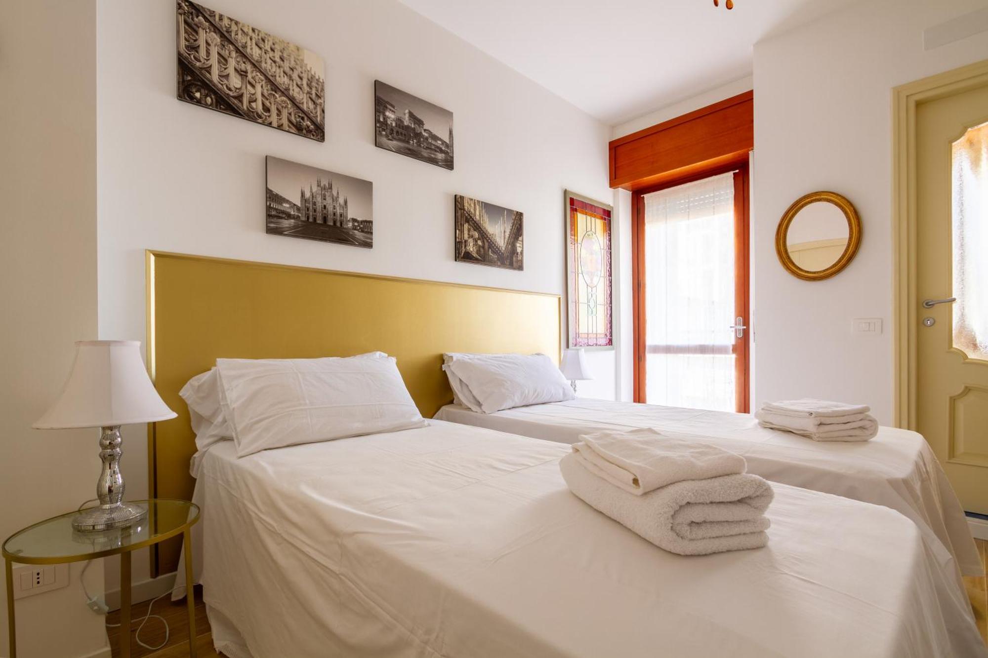 Dimora Al Naviglio Hotel Milaan Buitenkant foto